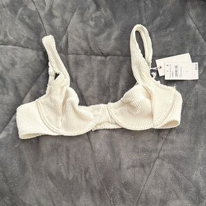 Good American Cream Textured Bra